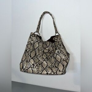 Faux Python Snake Skin Pattern Floppy Hobo-Style Shoulder Bag Zip Side Pockets